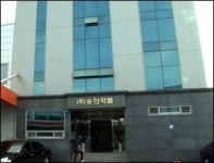 매물 쏟아져 나오는 약업계…돈되는 건 다판다