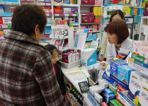 작은 공간을 꿈의 무대로 만든 약사