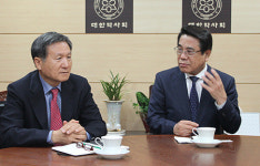 이종철 진료심사평가위원장, 약사회 내방