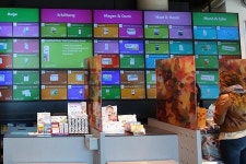 3초만에 아스피린 찾는 로봇…독일약국을 가다