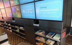 3초만에 아스피린 찾는 로봇…독일약국을 가다