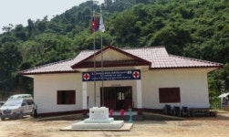 부산 약사들이 지원한 라오스 병원 드디어 문열었다