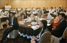 더마케어 시장 성장…약국, 흉터·손발톱 무좀에 집중