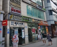 한 상가 약국만 7개…잠실새내 로컬의원·약국 각축