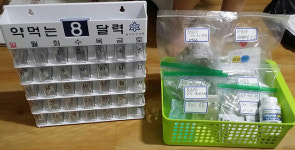 약통 여니 설탕과 벌레가…약사, 환자 곁 소근소근