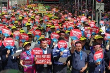 편의점약·원내약국 막자…폭염 속 약사 3천명 결집