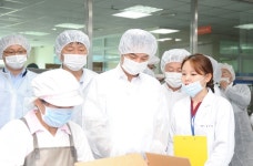 폭염 속 식중독 예방활동 나선 류영진 식약처장
