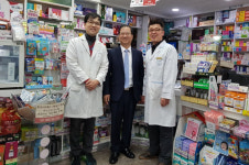 김대업, 부천 심야약국서 전국 약국 유세 마무리