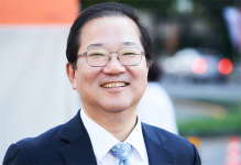 한약분쟁 투사에서 대약회장으로…김대업 다시보기