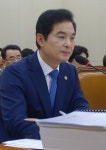 류영진 식약처장, 건기식산업 현장 활성화 모색