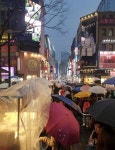 불경기에 명동상권 침체…약국 임대료 거품도 빠져