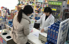 노인 자살위험군 찾아라…자살예방 약국 참여 속도