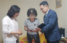 중랑구약, 독거어르신 가정 5곳에 매달 생활비 지원