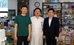 용인시약, 올해 신규 개설약국 19곳 격려 방문