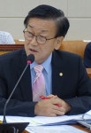 국회, 의료기관 개설자 의료기기 판매 불가법 추진