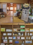 충주 한옥건물에 약국이 있다…차 마시며 건강상담