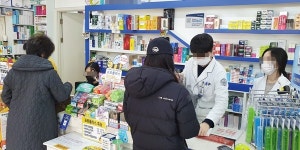 환자가 없다…유동인구 감소에 얼어붙은 약국 경기