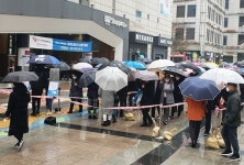 노마진 마스크 직접 구매해보니…대기시간만 40분