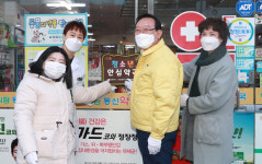 동네 사랑방의 귀환…약국 사회적 역할 커진다