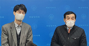2025년부터 국시자격 박탈...약대평가인증에 달렸다
