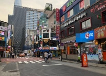 코로나 4단계에 약국 한숨...처방 줄고 매약 직격탄