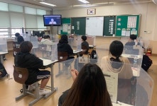 약력 관리부터 자살예방까지...종로 30개 세이프약국 운영