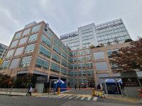찻잔 속의 태풍…일산백병원 약국 9곳 불안한 공존