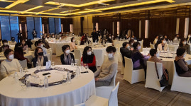 솔빛 신제품 많았던 한 해...회원약사들 공로