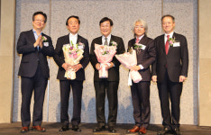 치협 선정 올해의 치과인상에 안정모·박종수·이주석