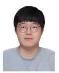 약사국시 수석 송현준 씨 약국 또는 병원 취업해야죠