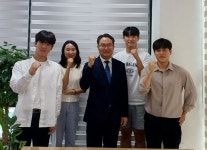 김위학 중랑구약사회장, 예비약사들과 정책 현안 소통