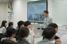 제이비케이랩, 우석대 약대생 대상 진로 특강