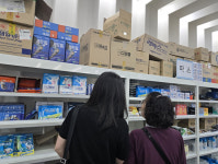 전주 창고형약국 1호, 250평 규모인데 약사는 1명