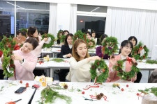 충북·청주여약사회 크리스마스 리스 같이 만들어요