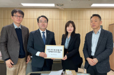 700평 창고형약국 개설에 용산구약, 보건소에 SOS