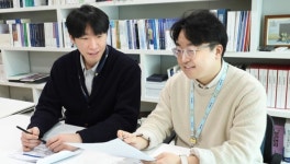 가운 벗고 신약등재 감별사로...약사 전문성 시너지