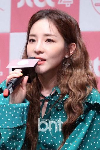 ‘미미샵’ 산다라박, “정해인...꼭 한번 고객으로 와주셨으면”