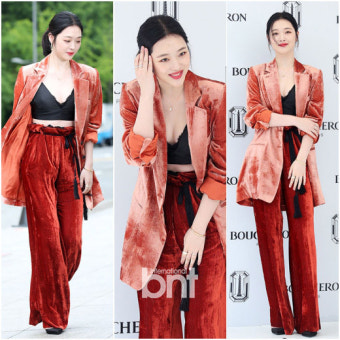 [bnt포토+] '청순 혹은 섹시' 설리, 파격 란제리룩
