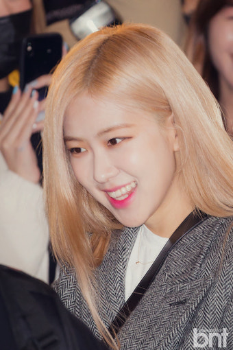 [bnt포토] 블랙핑크 로제 '해맑은 미소'