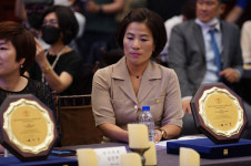 [포토] 심사하는 데이지홀딩스 이세나 대표(미스인터콘티넨탈 수도권대회)