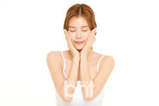 하루 동안 지친 피부를 위한 나이트 스킨케어 루틴 