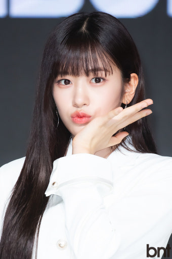 [bnt포토+] 아이브 안유진 '모아보면 더 빛나는 시그니처 안광'