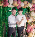 [포토] 김영규 대표와 개그맨 장윤석, 월리 1주년 기념 파티 포토 촬영