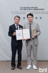 (주)지앤건강생활 듀먼지점 | [bnt포토] 지앤건강생활 정수철 대표 '듀먼이 프리미엄 중 프리미엄으로 인정 받았어요'(대한민국 베스트브랜드 어워즈)