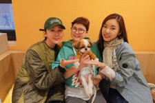 [포토] 제3회 유기견입양제에서 기념촬영하는 한영-인테리어 디자이너 노진선-도그어스플래닛 김효진 대표