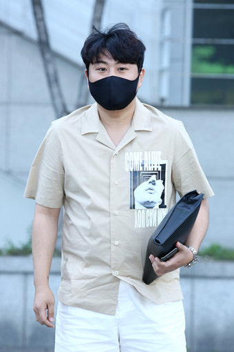 김호중, 마약 간이 검사 ‘음성‘... 경찰 “국과수 정밀 의뢰”