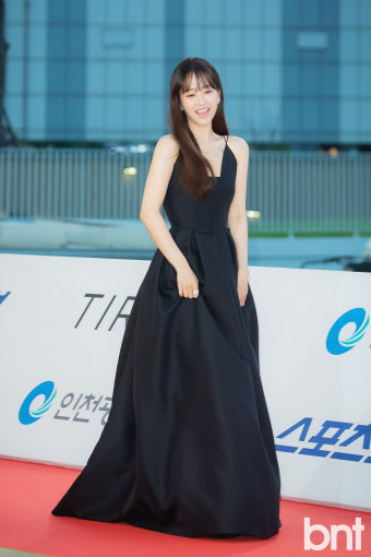 [포토] 박보영 '과거에도, 지금도, 앞으로도 러블리할 예정'(청룡시리즈어워즈)