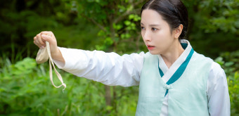 ‘귀궁’ 김지연육성재 몸과 혼 꼬인 로맨스