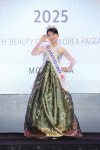 포토타임 갖는 미 김영은(뷰티퀸코리아선발제전2025) [포토]