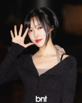 여자친구 유주 손금이 좋은 편? [포토]